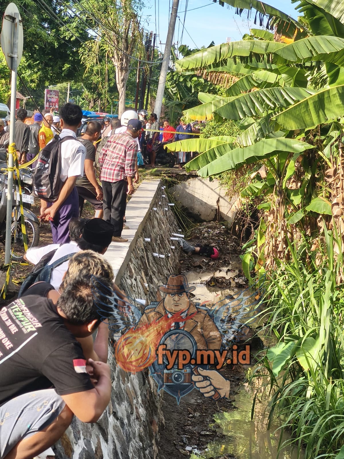 Misteri Mayat Berhelm di Sungai Depan Satoria Wonorejo, Polisi: Laka Lantas atau Pembunuhan?